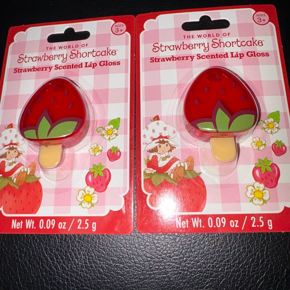 Strawberry Shortcake Strawberry Scented Lip Gloss - Red and Green